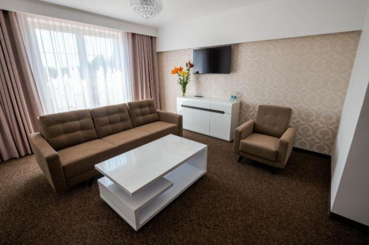 Hotel Palacowa Narol Dış mekan fotoğraf
