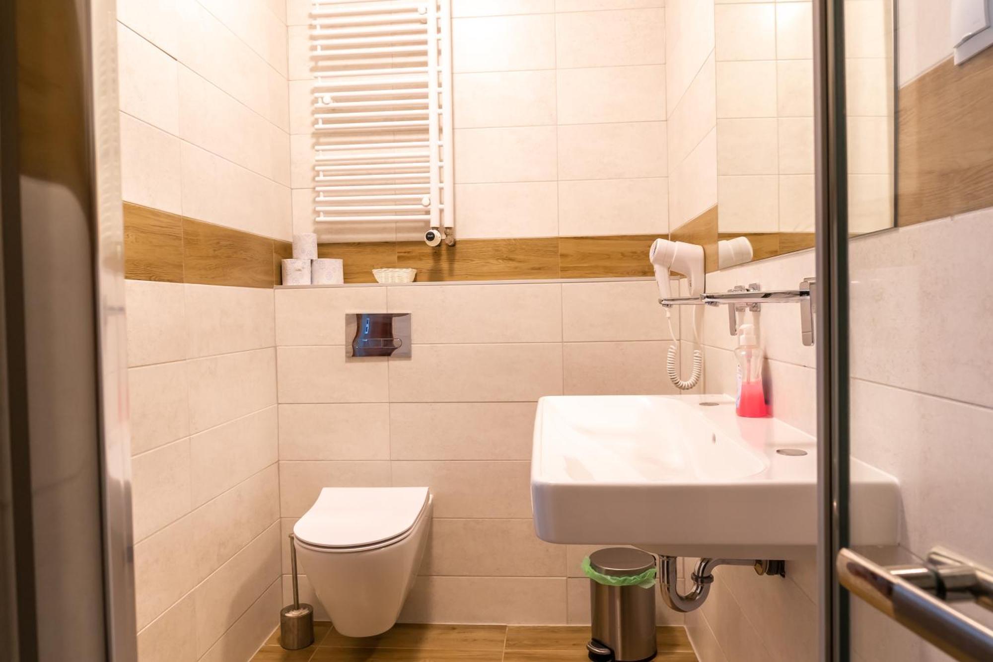 Hotel Palacowa Narol Dış mekan fotoğraf