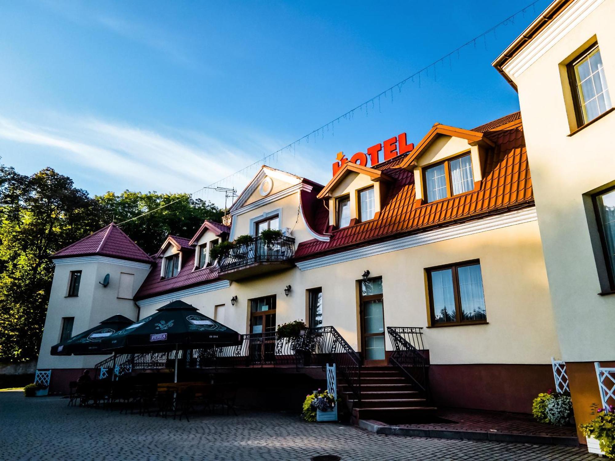 Hotel Palacowa Narol Dış mekan fotoğraf