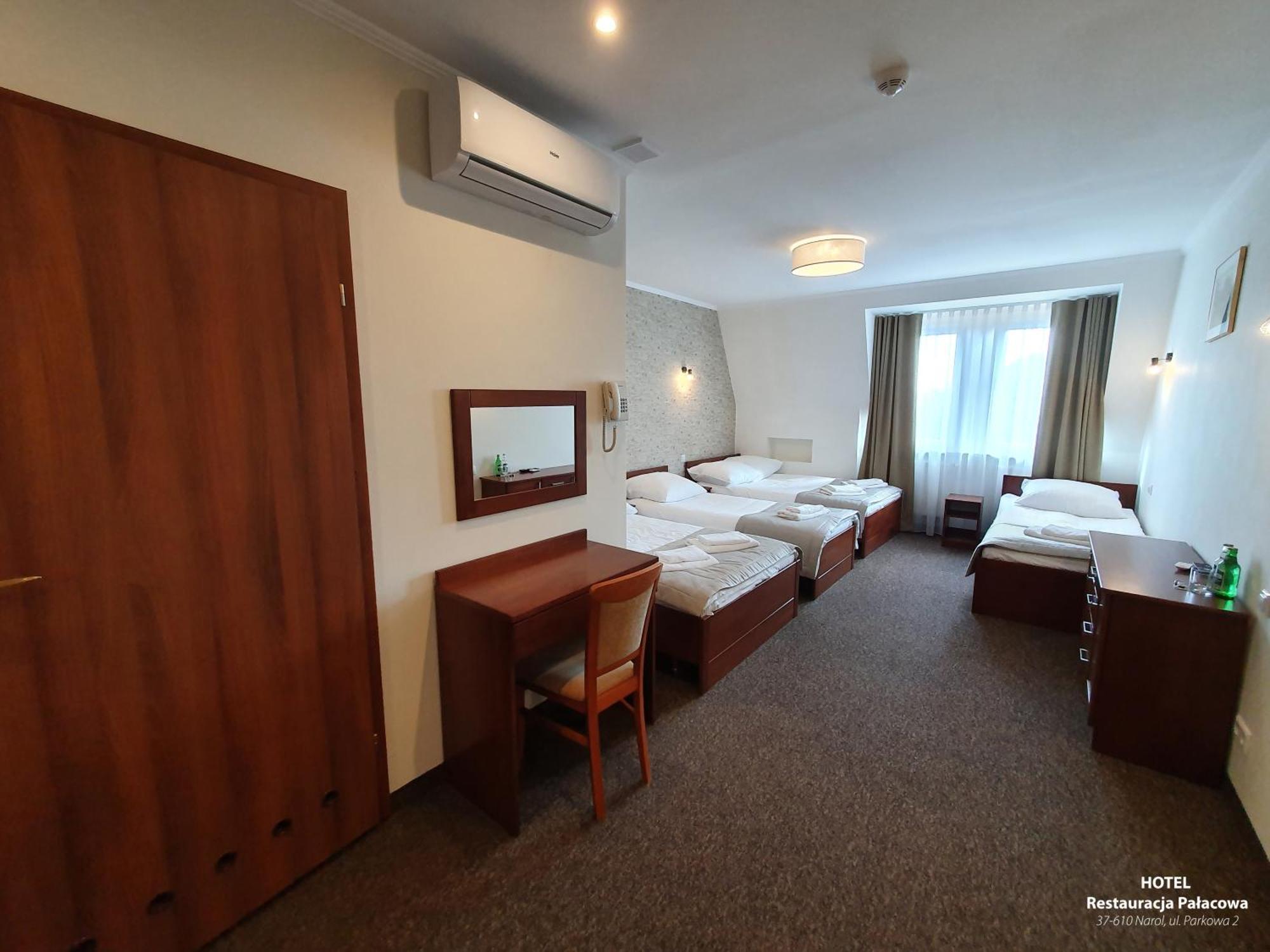 Hotel Palacowa Narol Dış mekan fotoğraf